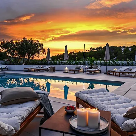 Guest house Luxury Del Sogno With Pool, Jacuzzi, Parking *